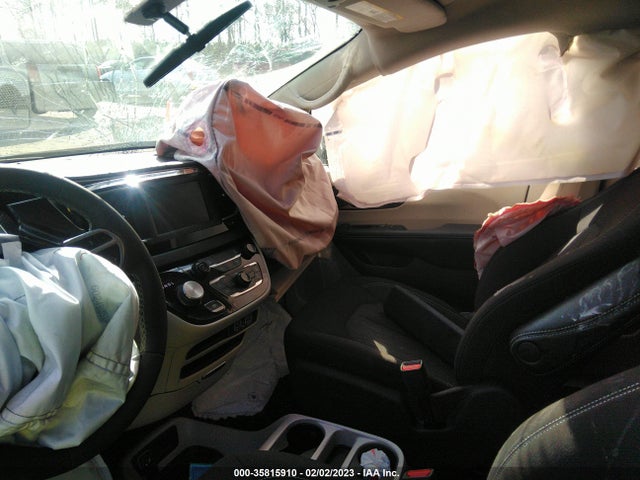 2022 Chrysler Voyager, VIN: 2C4RC1CG2NR225577