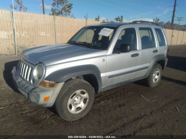 1J4GL48KX7W631004 Jeep Liberty Sport
