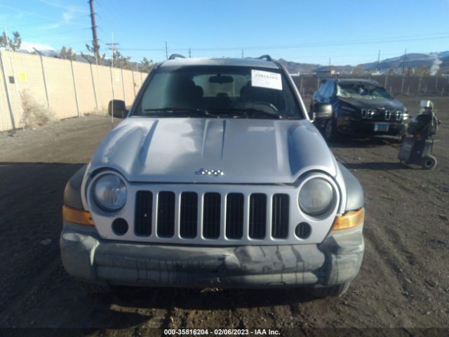 1J4GL48KX7W631004 Jeep Liberty Sport