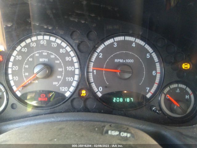 1J4GL48KX7W631004 Jeep Liberty Sport