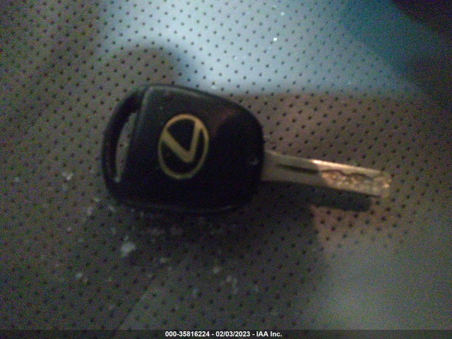 JTHBA30G155118152 Lexus ES 330