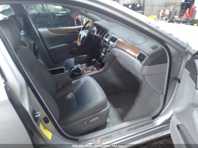 JTHBA30G155118152 Lexus ES 330