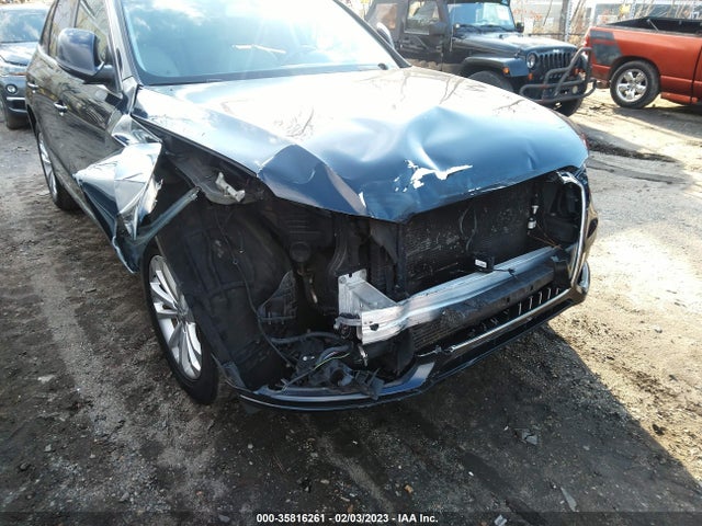 WA1LFAFP6EA040021 Audi Q5 Premium Plus