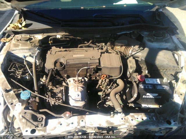 2016 Honda Accord, VIN: 1HGCR2F32GA243900