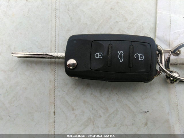 3VW2K7AJ2EM399014 Volkswagen Jetta Sedan S