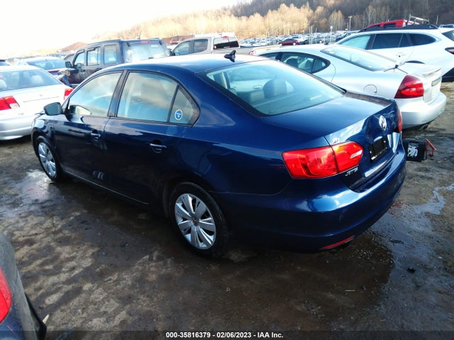 3VWD17AJ7EM409211 Volkswagen Jetta Sedan Se