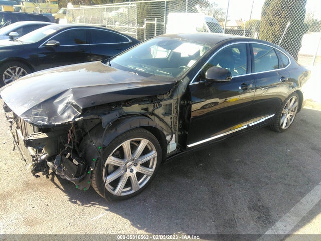 2017 Volvo S90, VIN: YV1A22ML3H1004879