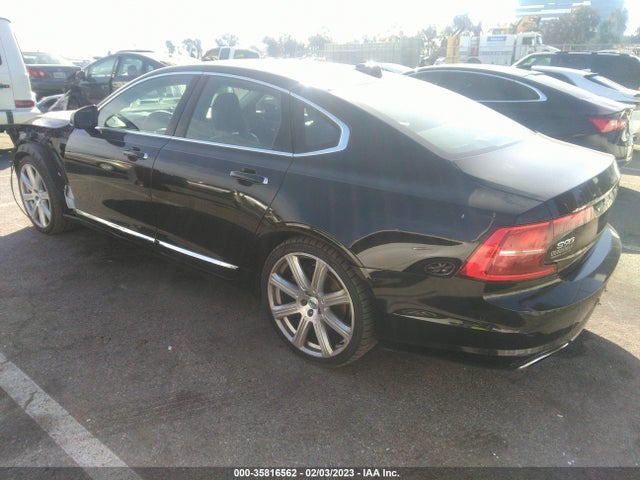 2017 Volvo S90, VIN: YV1A22ML3H1004879