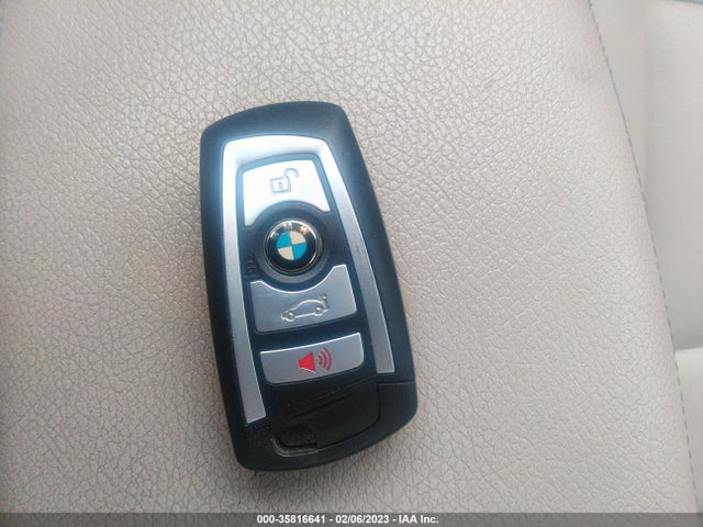 BMW X3 Xdrive28i 2016 5UXWX9C50G0D64383 Image 3