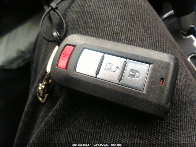 JA4AR4AW7GZ046798 Mitsubishi Outlander Sport 2.4