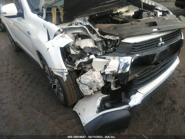 JA4AR4AW7GZ046798 Mitsubishi Outlander Sport 2.4