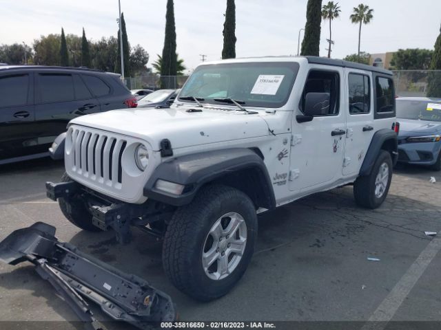 1C4HJXDGXJW137087 Jeep Wrangler Unlimited Sport S