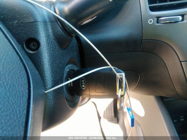 3KPFK4A76JE177927 KIA FORTE LX