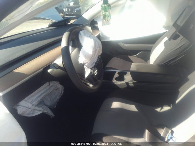 Tesla Model 3 Standard Range Plus 2021 5YJ3E1EAXMF873624 Image 5
