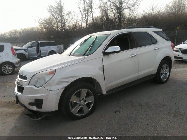 Chevrolet EQUINOX LT 2015 1GNALBEK1FZ140376 Image 2