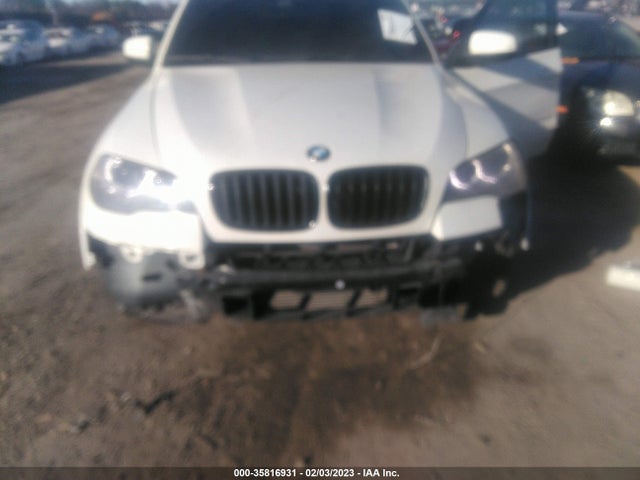 BMW X5 35i 2012 5UXZV4C51CL763766 Image 7