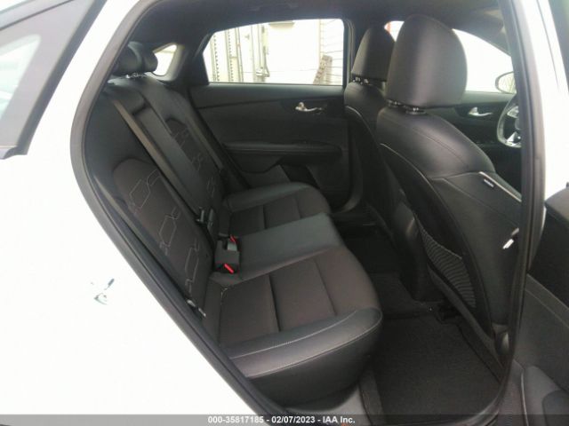 3KPF54AD9NE435120 KIA Forte Gt-line