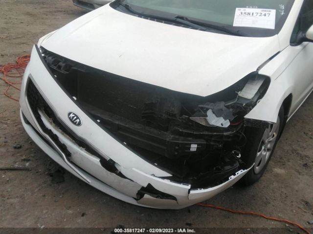 3KPFK4A78JE179422 KIA FORTE LX