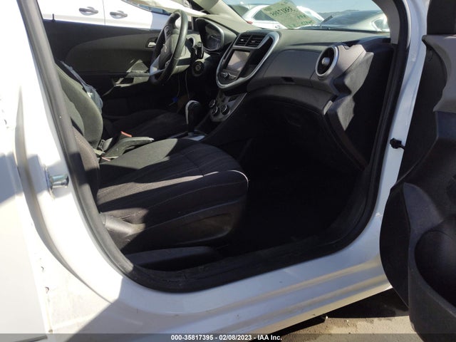 2020 Chevrolet Sonic, VIN: 1G1JD5SB9L4111298
