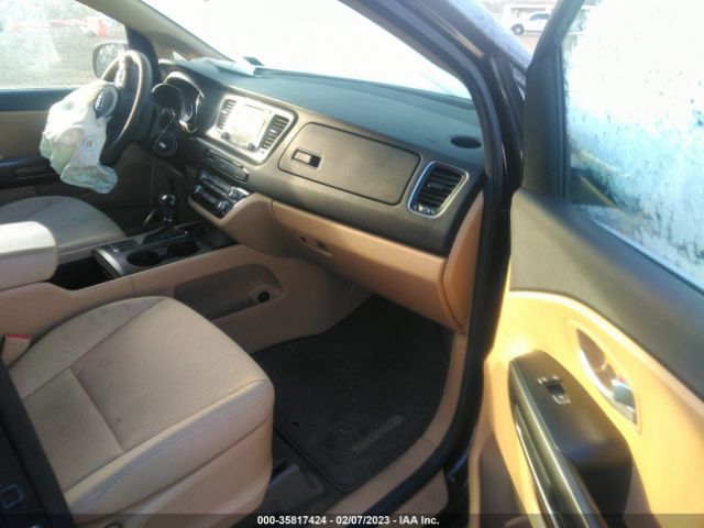KNDMB5C17G6179996 KIA SEDONA LX