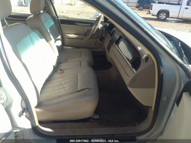 1LNHM81W87Y624788 Lincoln Town Car Signature