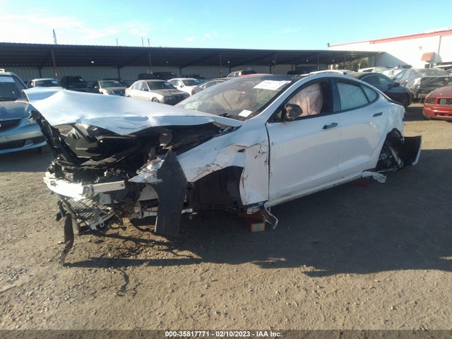 Tesla Model S Plaid 2022 5YJSA1E65NF473992 Image 2