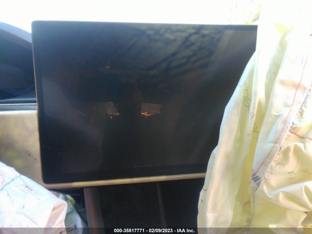 Tesla Model S Plaid 2022 5YJSA1E65NF473992 Image 7