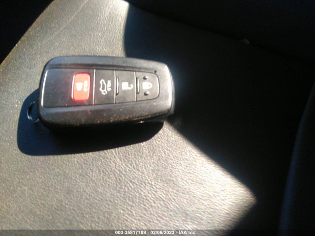 2019 TOYOTA RAV4 XLE PREMIUM VIN: 2T3C1RFV6KC032114