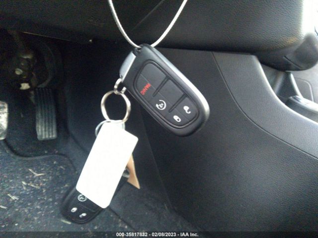 1C4PJMDB7HW612820 Jeep Cherokee Limited