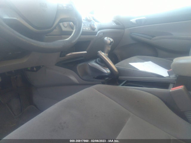 2008 HONDA CIVIC SDN LX VIN: 2HGFA15558H320988