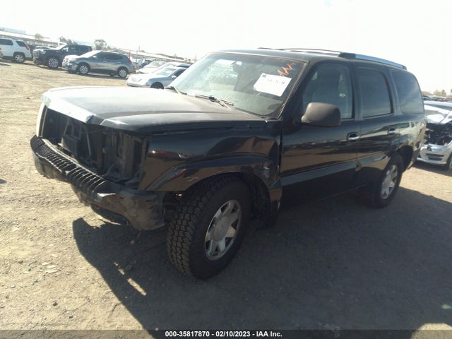 Cadillac Escalade 2002 1GYEC63T02R139334 Image 2