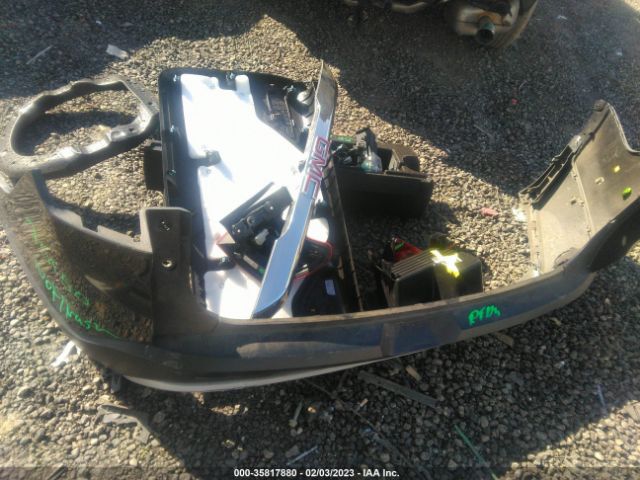 1GKKNLLS3HZ138572 GMC ACADIA SLE