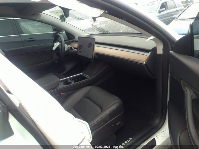 2022 Tesla Model Y, VIN: 7SAYGDEE6NF356698