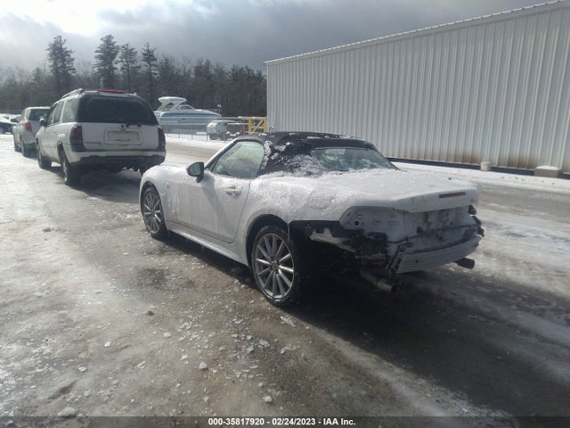 JC1NFAEK9J0139563 Fiat 124 Spider Lusso