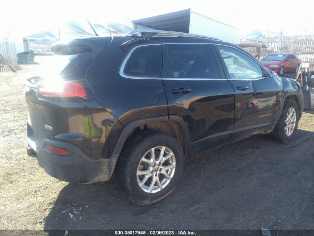 1C4PJMCB7GW199006 Jeep Cherokee Latitude