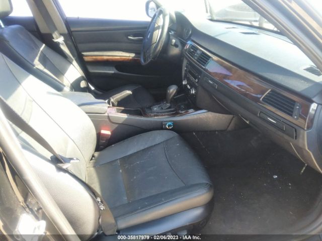 WBAPH7C54BE675411 BMW 3 Series 328i