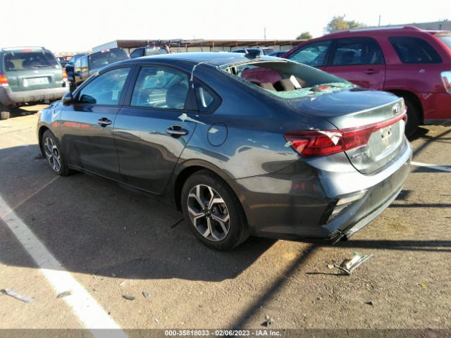 3KPF24AD6ME329974 KIA Forte