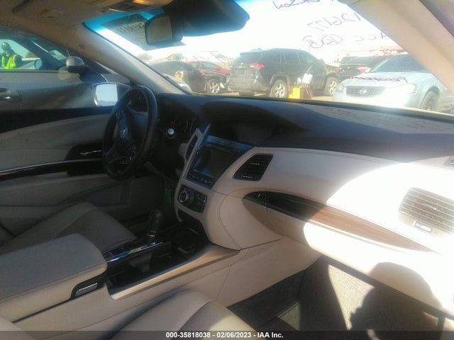 2016 Acura RLX, VIN: JH4KC1F59GC001521