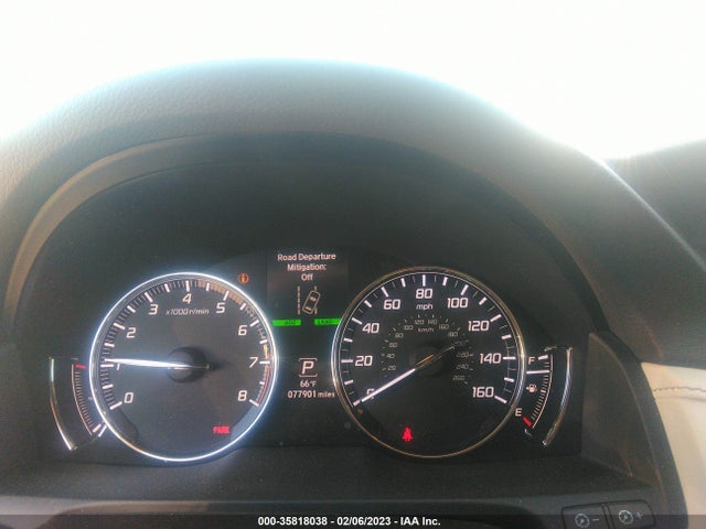 2016 Acura RLX, VIN: JH4KC1F59GC001521