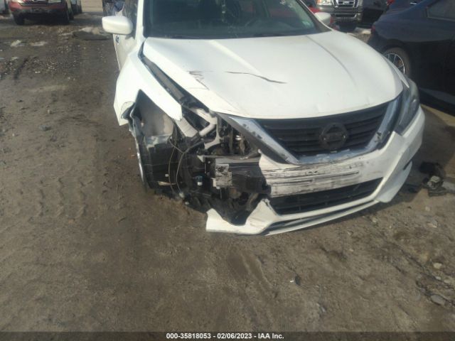 1N4AL3AP4HC172928 Nissan Altima 2.5 S