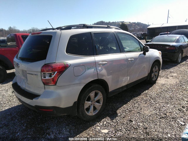 Subaru Forester 2.5i Premium 2015 JF2SJADC4FH470219 Image 5
