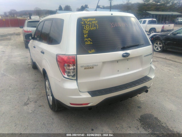 2009 SUBARU FORESTER X VIN: JF2SH61689H757106