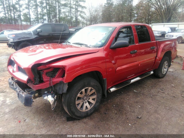 1Z7HC28P57S171014 Mitsubishi Raider Se