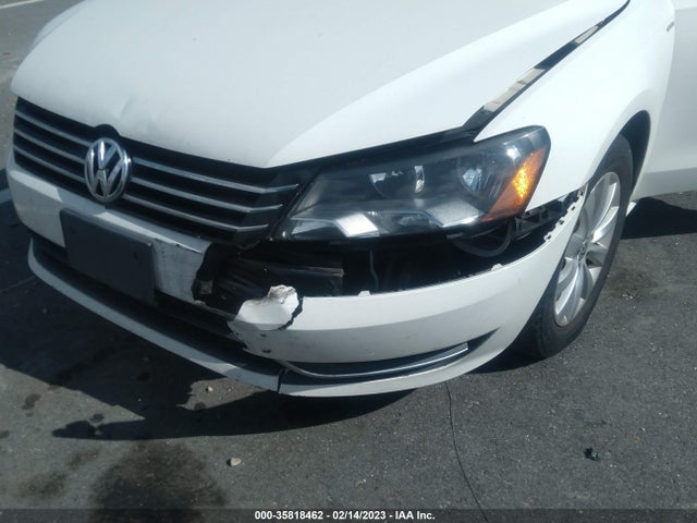 2015 Volkswagen Passat, VIN: 1VWAT7A32FC047578