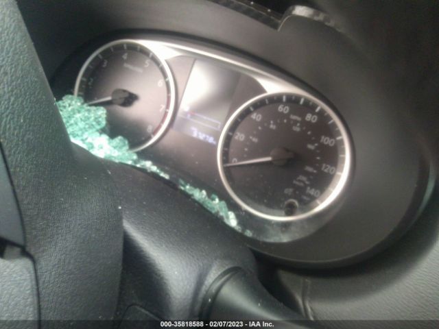 3N1CN8DVXML812100 Nissan VERSA S