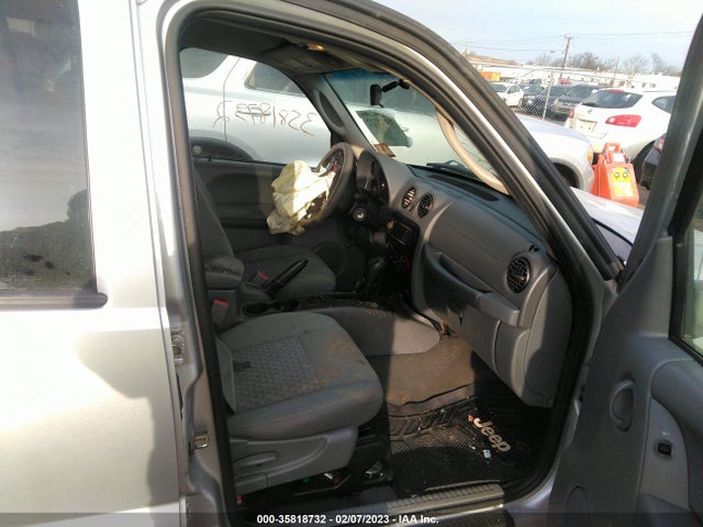 2007 JEEP LIBERTY SPORT VIN: 1J4GL48K97W533209