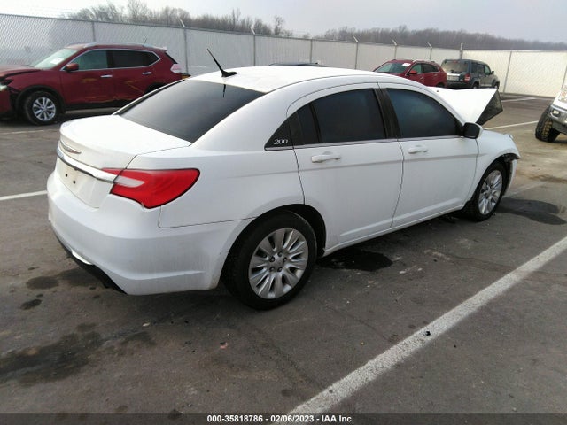 1C3CCBAB9CN289780 Chrysler 200 LX