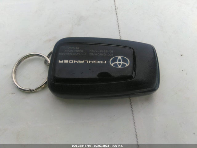 2021 Toyota Highlander, VIN: 5TDEBRCH9MS036343