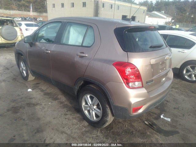 Chevrolet TRAX LS 2018 3GNCJNSB2JL326173 Image 4