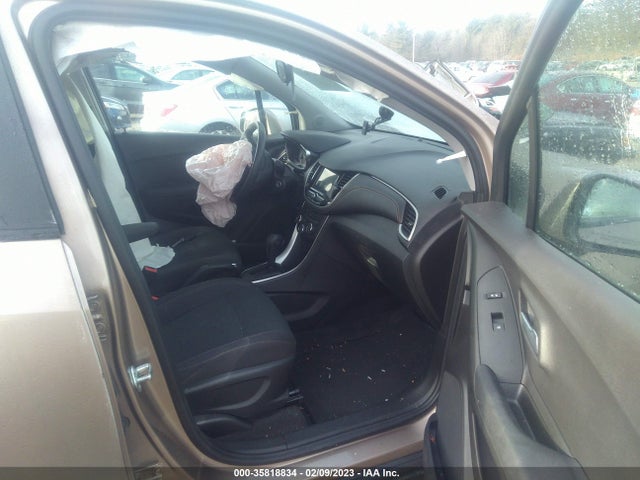 Chevrolet TRAX LS 2018 3GNCJNSB2JL326173 Image 6